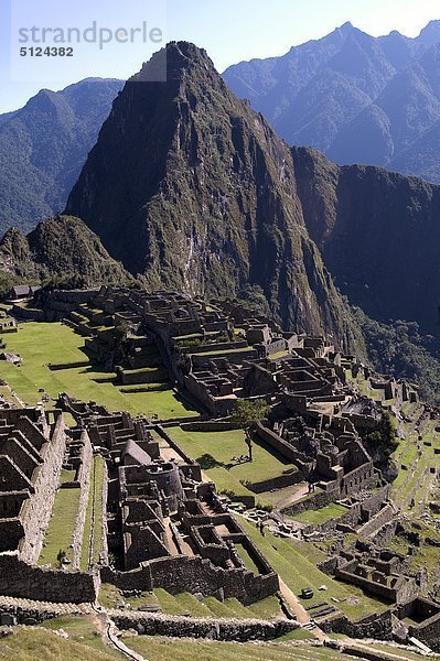 Peru  Cuzco Bereich  Crow Valley  Machu Picchu Inka Ruinen