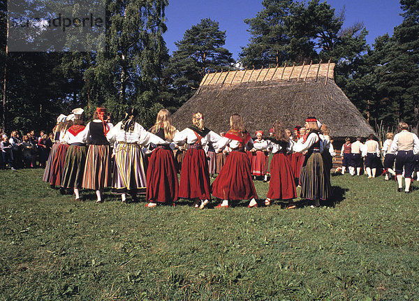 Estland  Rocca al Mare  beliebten Tanz