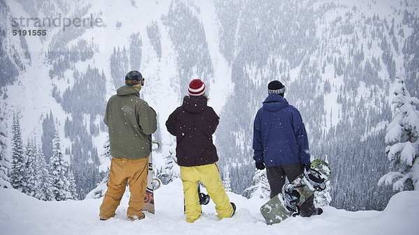 Snowboardfahrer  Bewunderung  Berglandschaft