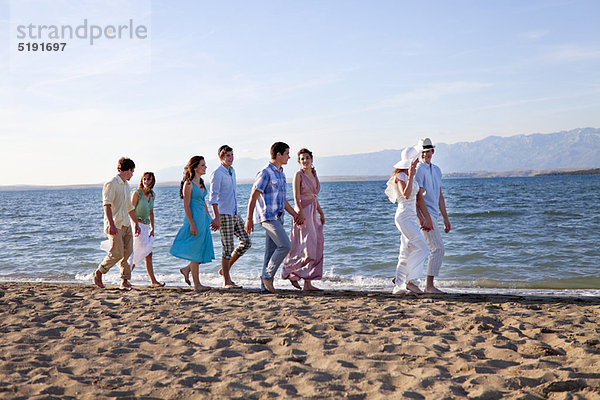 Freundschaft  Hochzeit  Strand