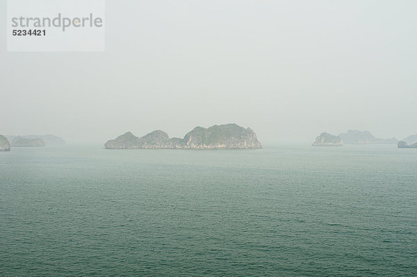 Cat Ba  Halong-Bucht  Vietnam  Asien