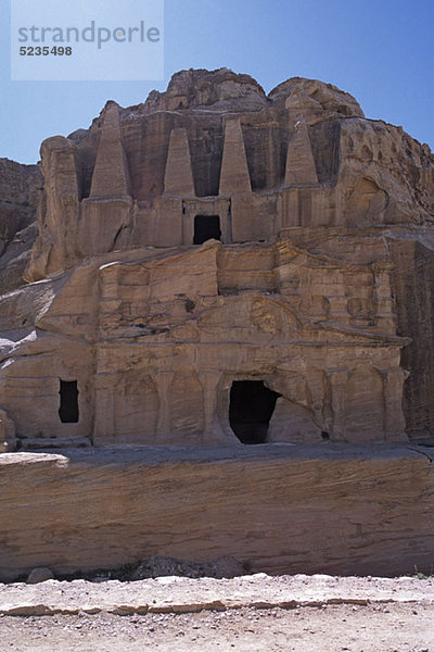 Mittlerer Osten  Jordanien  Petra  Außenansicht Obeliskengrab