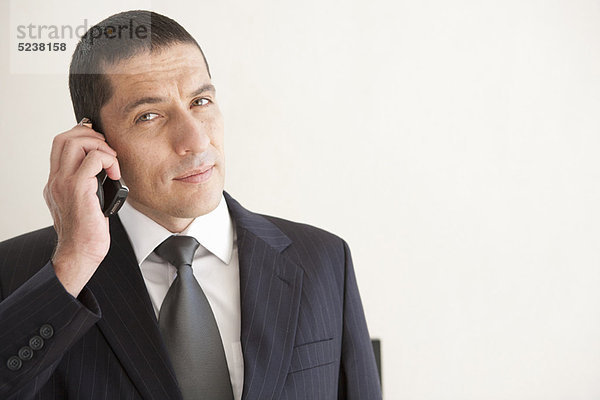 sprechen  Geschäftsmann  Telefon
