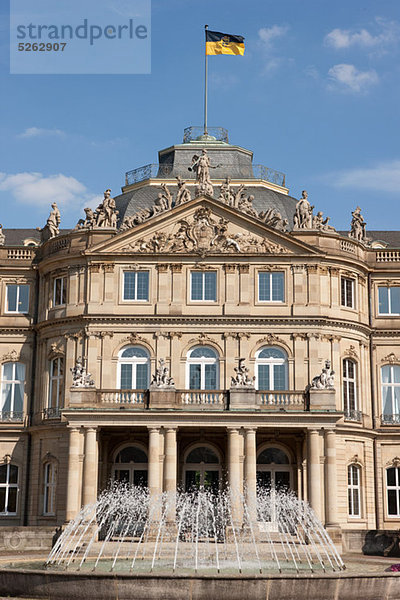 Neues Palais  Stuttgart  Deutschland