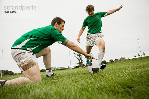 Rugbyspieler Kickball