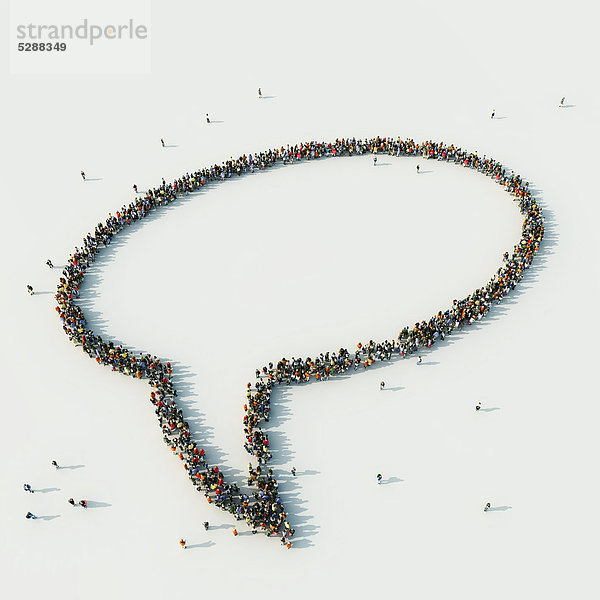 Luftbild einer Menschenmenge in Form einer Sprechblase