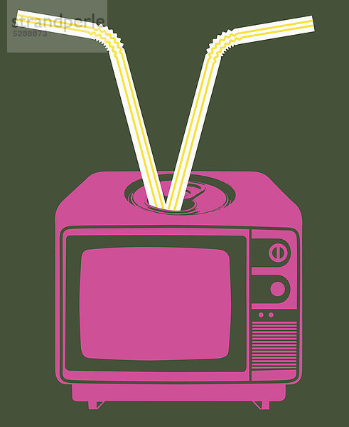 Strohhalme kommen aus einem Fernseher