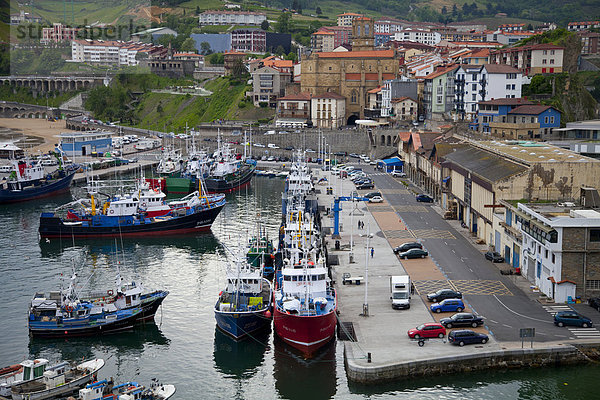 Hafen von Getaria  Guipuzcoa  Baskenland  Spanien  Europa