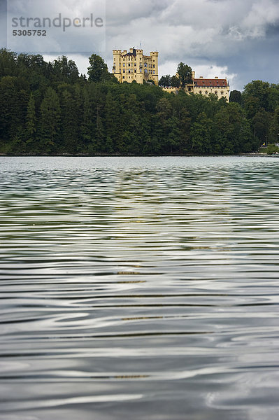 Schloss Hohenschwangau  Füssen  Allgäu  Bayern  Deutschland  Europa