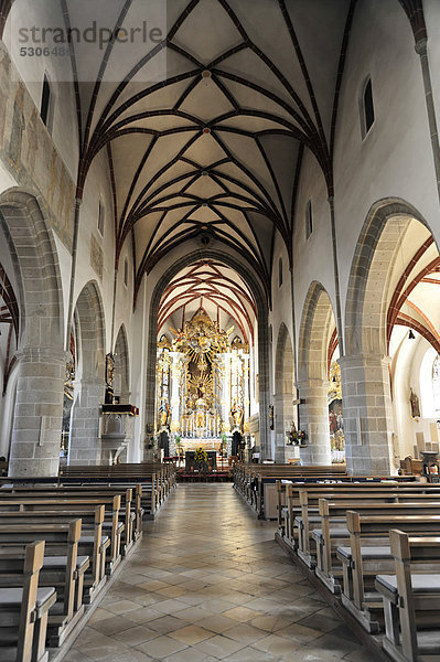 Innenansicht  Marienmünster Chammünster  als Kloster 739 gegründet  Chammünster  Bayern  Deutschland  Europa