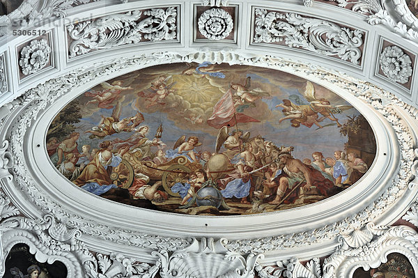 Deckenfresko Irdischer Triumph der katholischen Kirche  1684  Dom St. Stephan  Passau  Bayern  Deutschland  Europa
