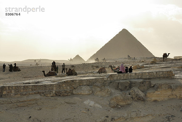 Mykerinos Pyramide  Pyramiden von Gizeh  Kairo  Ägypten  Afrika