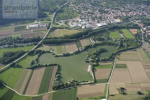 Luftbild  der Aileswasensee  bei Neckartailfingen  Landkreis Esslingen  Baden-Württemberg  Deutschland  Europa