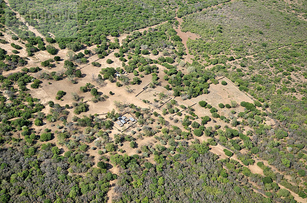 nahe klein Bauernhof Hof Höfe Luftbild typisch Argentinien Südamerika