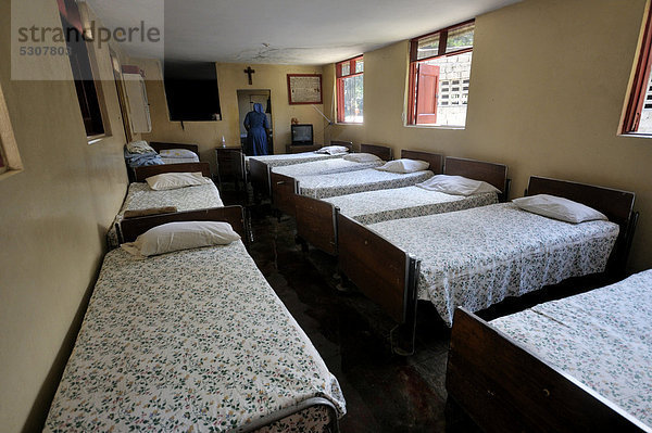 Altenheim rennen Karibik Mittelamerika Nonne Dormitorium Haiti
