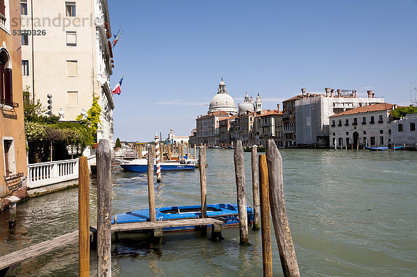 Canal Grande  Conservatorio Richtung Santa Maria della Salute  Venedig  Italien  Europa