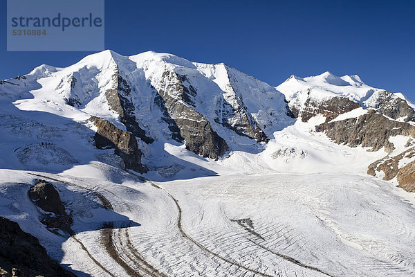 Piz Palü  vorne der Persgletscher  rechts die Bellavista  Graubünden  Schweiz  Europa