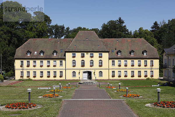 Schloss Alexandersbad  Bad Alexandersbad  Fichtelgebirge  Oberfranken  Franken  Bayern  Deutschland  Europa  ÖffentlicherGrund