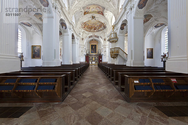 Die ehemalige Benediktinerabtei  Tegernsee  Oberbayern  Bayern  Deutschland  Europa