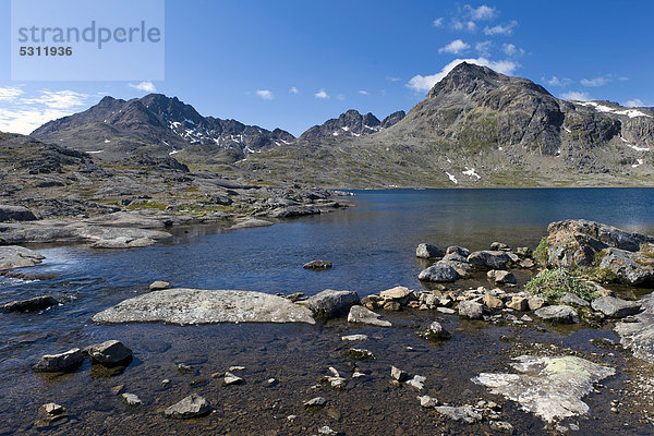 Landschaft bei Tasiilaq oder Ammassalik  Ostgrönland  Grönland