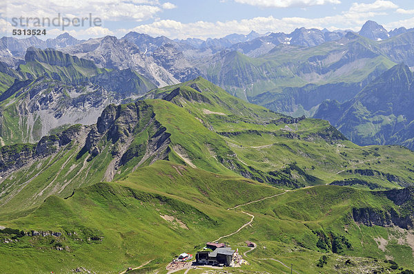 Nebelhorn 2224m  unten Station Höfatsblick  Allgäuer Alpen  Allgäu  Bayern  Deutschland  Europa  ÖffentlicherGrund