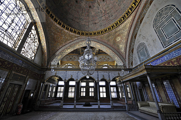 Hünkar Sofasi  Thronsaal  Festsaal  Harem  Topkapi Sarayi  Serail  Eski Sarayi  Topkapi Palast  Sultanspalast  Istanbul  Türkei