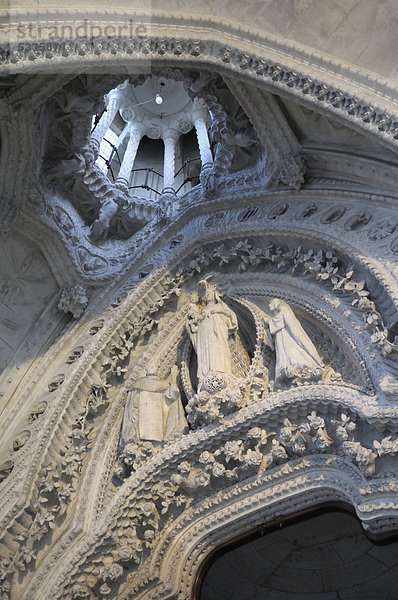 Geburtsfassade  La Sagrada Familia  Temple Expiatori de la Sagrada Familia  Sühnekirche der Heiligen Familie  Barcelona  Katalonien  Spanien  Europa