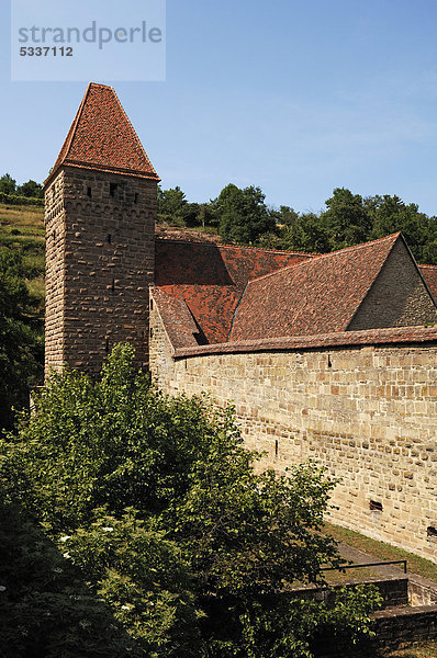 Haspelturm oder Hexenturm mit Klostermauer vom Kloster Maulbronn  Zisterzienserabtei von 1147-1556  Klosterhof 5  Maulbronn  Baden-Württemberg  Deutschland  Europa