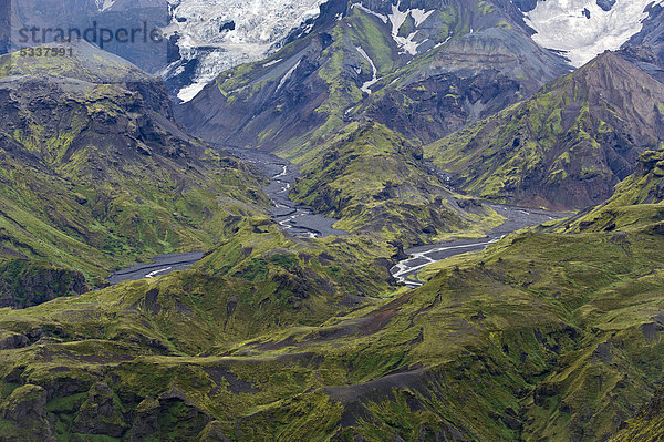 Bergrücken _Ûrsmörk oder Thorsmörk  mit Blick auf Gletscherzungen des M_rdalsjökull  isländisches Hochland  Südisland  Island  Europa