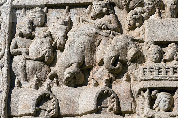 Relief mit Darstellung aus dem Leben Buddhas  Stupas von Sanchi  UNESCO Weltkulturerbe  erbaut von König Ashoka  Maurya-Dynastie  Sanchi  bei Vidisha  Madhya Pradesh  Nordindien  Indien  Asien