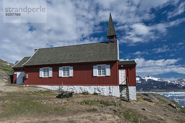 Alte Kirche von Tasiilaq oder Ammassalik  Ostgrönland  Grönland