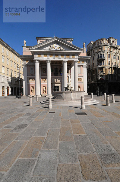 Italien  Friaul-Julisch-Venetien  Triest  der Piazza della Borsa