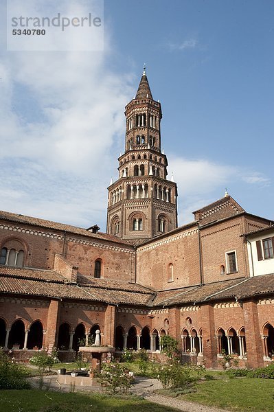 Italien  Lombardei  Mailand  Chiaravalle Abtei  das Kloster