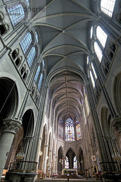 Kathedrale von Moulins  Notre-Dame de Moulins  Moulins  DÈpartement Allier  Frankreich  Europa