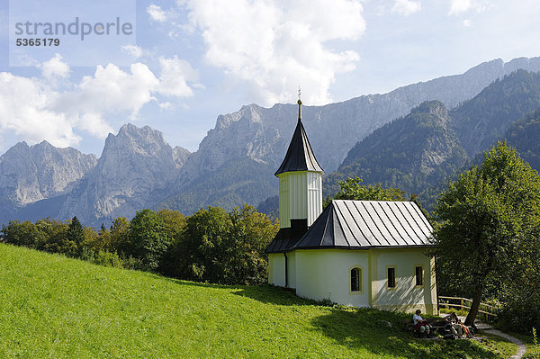Antoniuskapelle vor der Ellmauer Halt  Kaisertal  Kaisergebirge  Tirol  Österreich  Europa