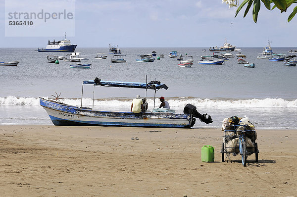 Boote  Strand  San Juan del Sur  Nicaragua  Zentralamerika