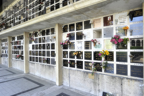Urnengräber  Friedhof CimetiËre du PËre Lachaise  Paris  Frankreich  Europa  ÖffentlicherGrund