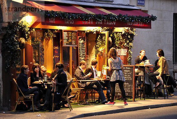 Restaurant  Tapas  jüdisches Viertel Le Marais  Village St. Paul  Paris  Frankreich  Europa  ÖffentlicherGrund