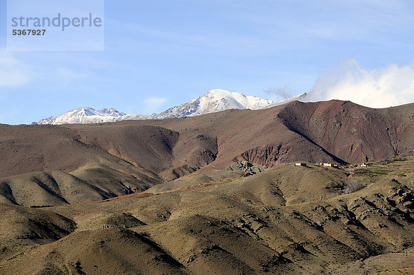 Gebirgslandschaft  Tizi-n-Tichka-Passstraße  Hoher Atlas  Marokko  Maghreb  Nordafrika  Afrika