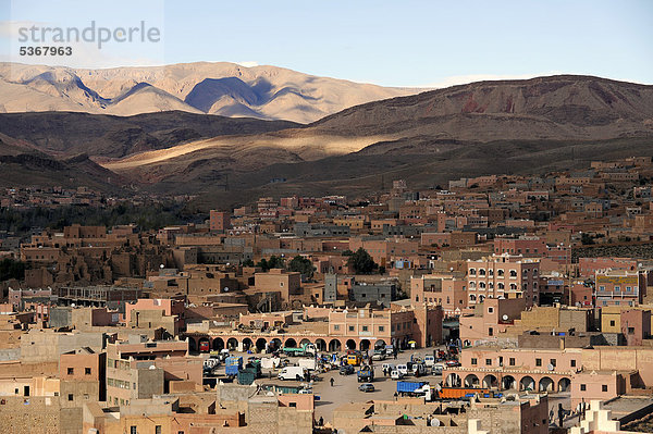Nordafrika Stadt Fernverkehrsstraße vorwärts Afrika Marokko