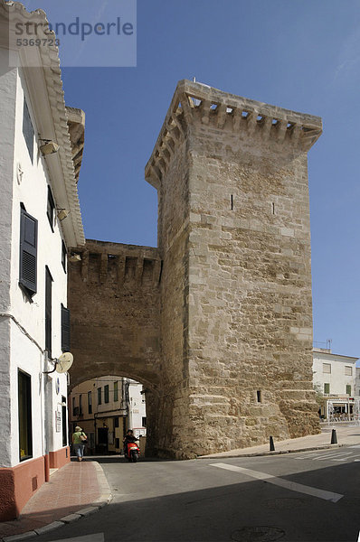 Stadttor Pont de Sant Roc  MaÛ  MahÛn  Menorca  Balearen  Spanien  Europa