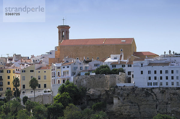Oberstadt mit Kirche Santa Maria  Iglesia de Santa Maria  MaÛ  MahÛn  Menorca  Balearen  Spanien  Europa
