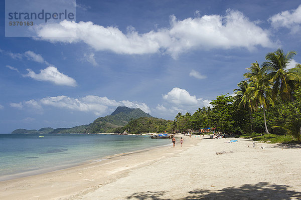 Palmenstrand  Golden Pearl Beach  Insel Ko Jum oder Ko Pu  Krabi  Thailand  Südostasien  Asien