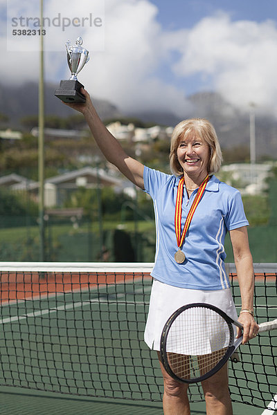 Frau  alt  Gericht  Tennis  Pokal