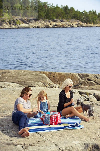 Felsbrocken  Picknick  See