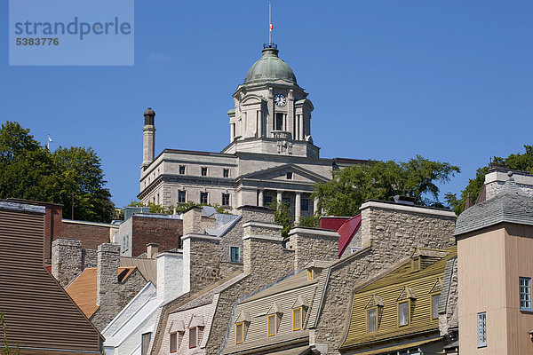 Quebec City Lower Town und Canada Post-Gebäude  Vieux-QuÈbec  Basse-Ville  Quebec  Kanada