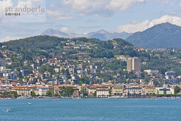 Blick auf Lugano  Luganer See  Luganersee  Lago di Lugano  Tessin  Schweiz  Europa