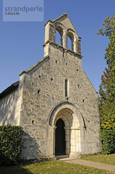 Abbaye de Fontgombault  Abtei  Kloster  Kapelle  Kirche  Departement Indre-et-Loire  Centre  Frankreich  Europa  ÖffentlicherGrund