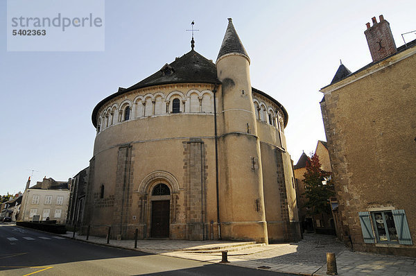 Saint Etienne  Stiftskirche  Neuvy-Saint-Sepulchre  Gemeinde  Chateauroux  Departement Indre  Centre  Frankreich  Europa  ÖffentlicherGrund