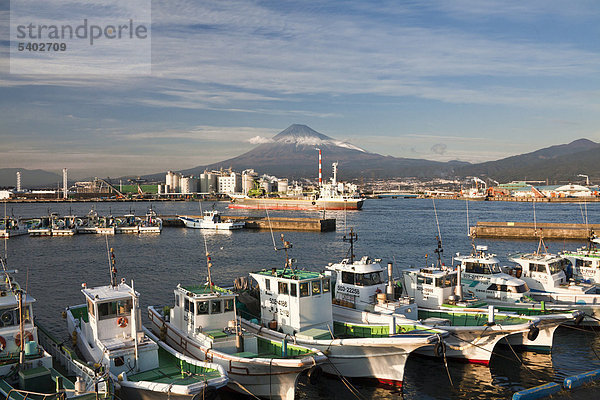 Japan  November  Asien  Fuji  Ort  Stadt  Stadt  Fuji  Hafen  Port  Berg Fuji  Berg  Boote  Hafen Anordnung  Industrie  Asien